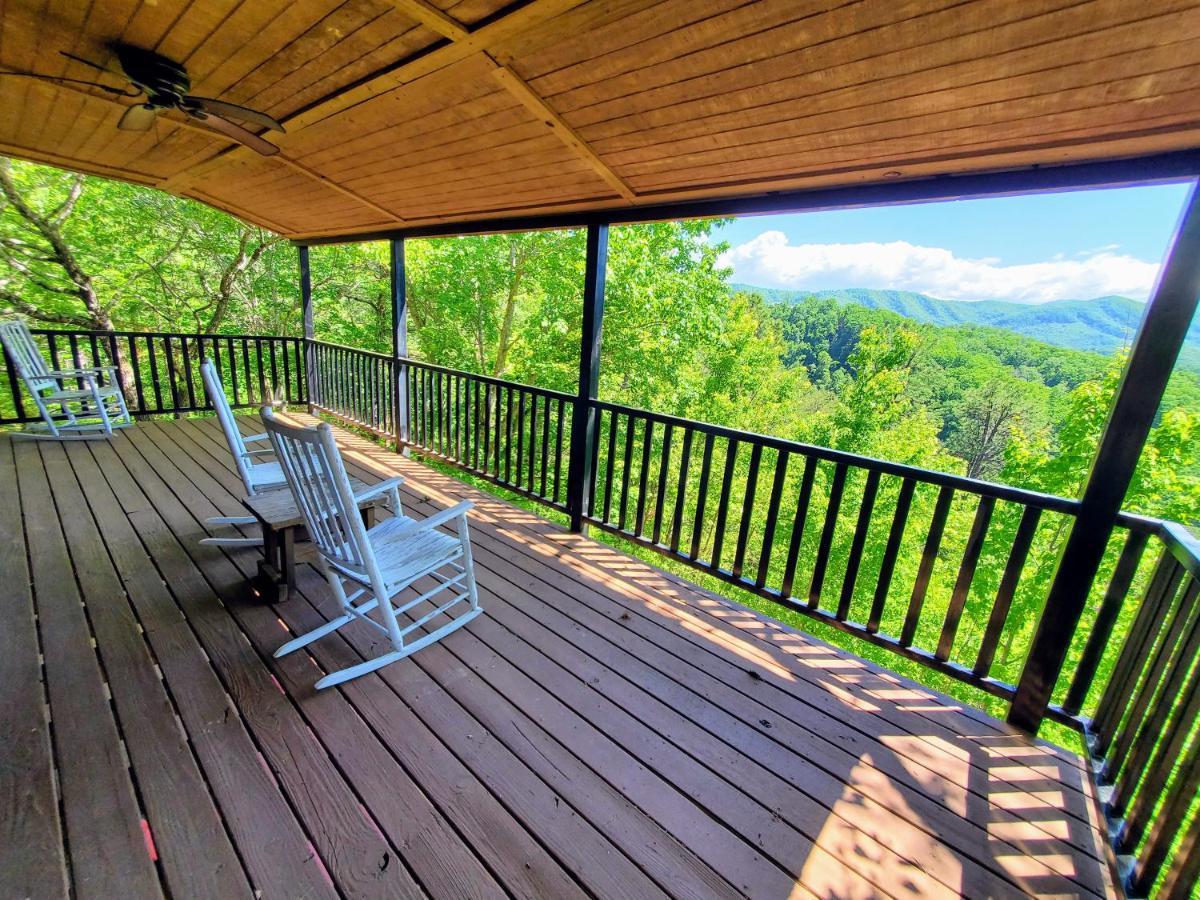 Mountain Ridge Villa Pigeon Forge Exterior photo